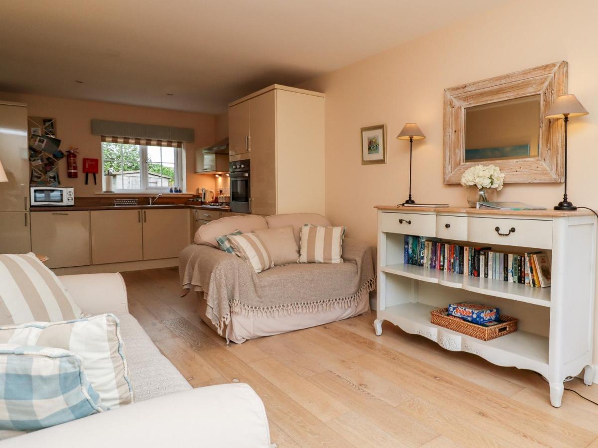 High Sea View Villa Бийднъл Екстериор снимка